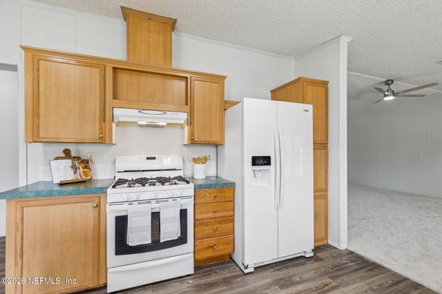 1860 FOREST Boulevard, Jacksonville, FL 32246