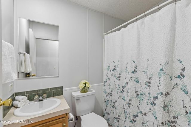 1860 FOREST Boulevard, Jacksonville, FL 32246