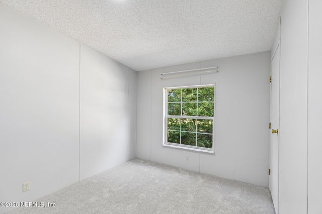 1860 FOREST Boulevard, Jacksonville, FL 32246