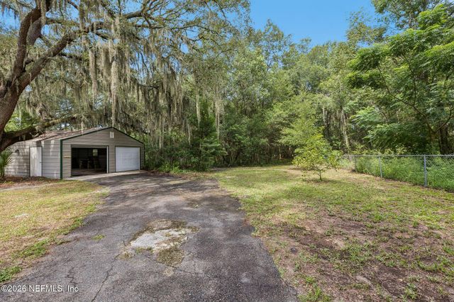 1860 FOREST Boulevard, Jacksonville, FL 32246