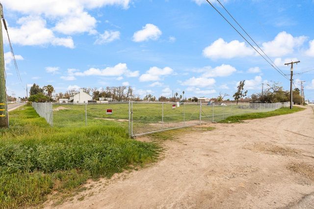 3154 W Mckinley Avenue, Fresno, CA 93722