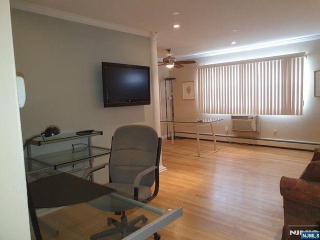 180 Atlantic Street, Paterson, NJ 07503