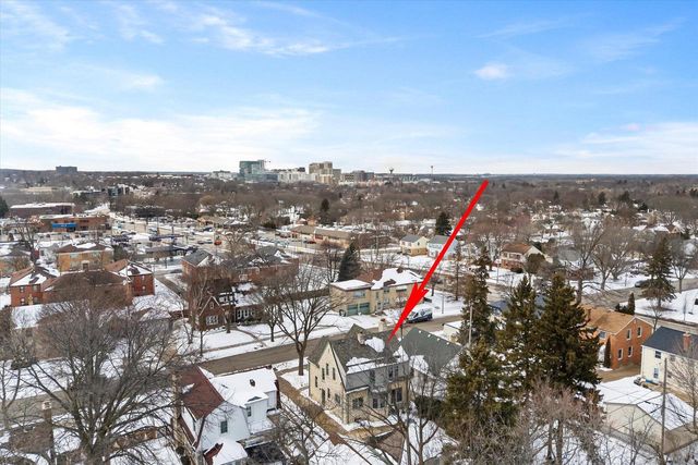 402 N 74th STREET, Milwaukee, WI 53213