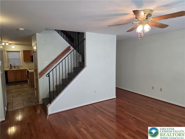 161 West 30 th Street, Allen Twp, PA 18067