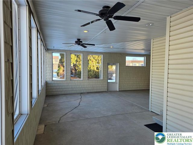 161 West 30 th Street, Allen Twp, PA 18067