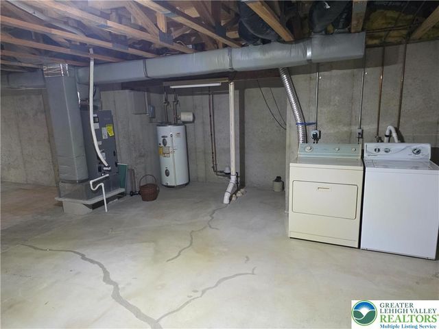 161 West 30 th Street, Allen Twp, PA 18067