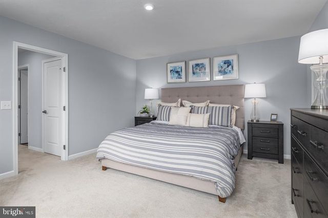 100 LIMESTONE DR, Dillsburg, PA 17019