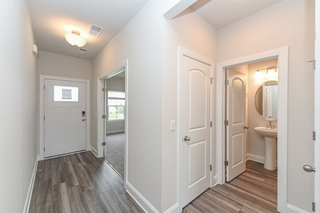 1255 Dutch Peak, Lebanon, TN 37090