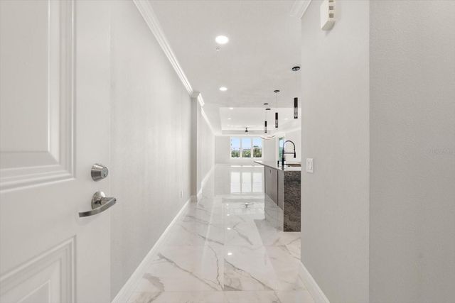 211 DOLPHIN POINT 303, Clearwater, FL 33767