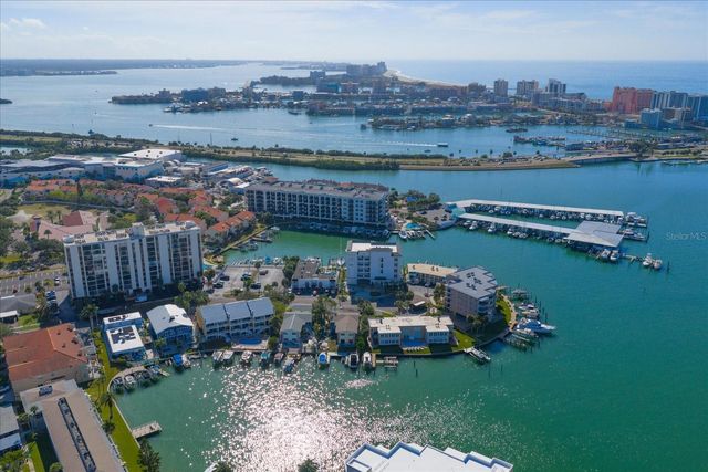 211 DOLPHIN POINT 303, Clearwater, FL 33767
