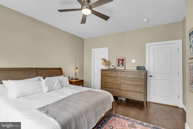 423 NOTTOWAY WALK, Alexandria, VA 22304