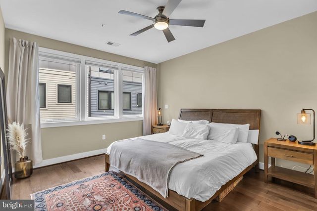 423 NOTTOWAY WALK, Alexandria, VA 22304