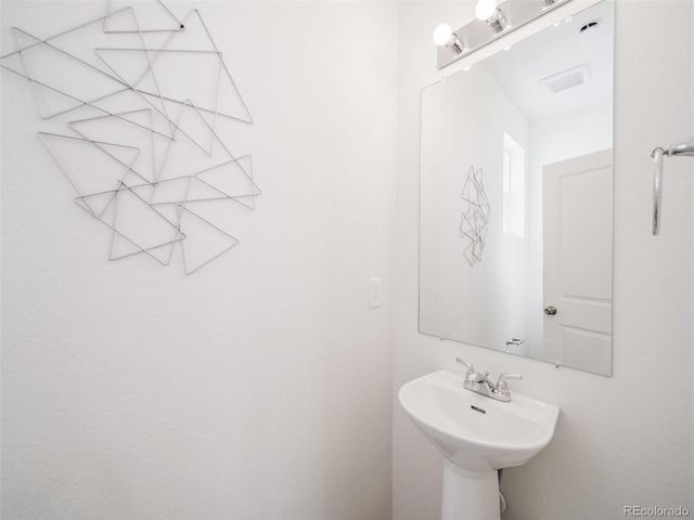 3936 N Rome St, Aurora, CO 80019