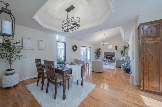 1527 Atherton Way, Salinas, CA 93906