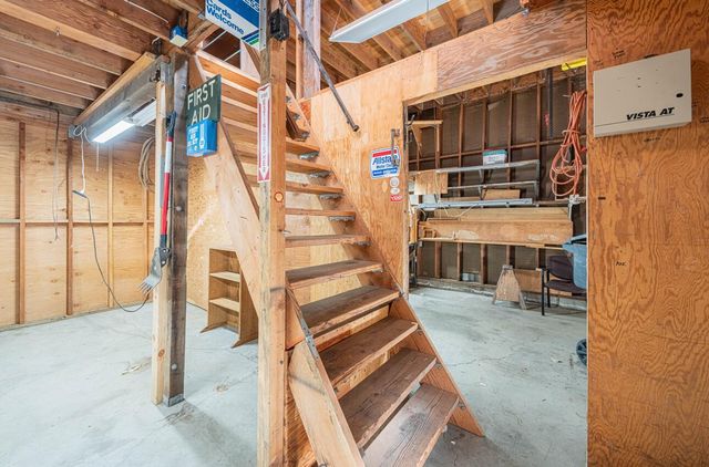 1527 Atherton Way, Salinas, CA 93906