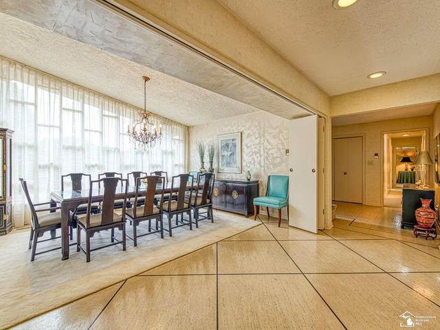 1605 Arbor Avenue, Monroe, MI 48162