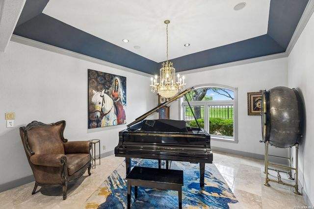 318 Hyacinth Ln, San Antonio, TX 78260