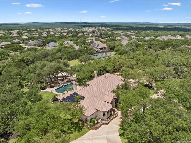318 Hyacinth Ln, San Antonio, TX 78260