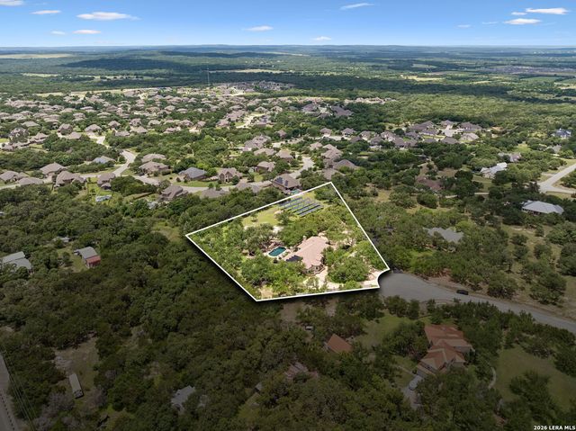 318 Hyacinth Ln, San Antonio, TX 78260