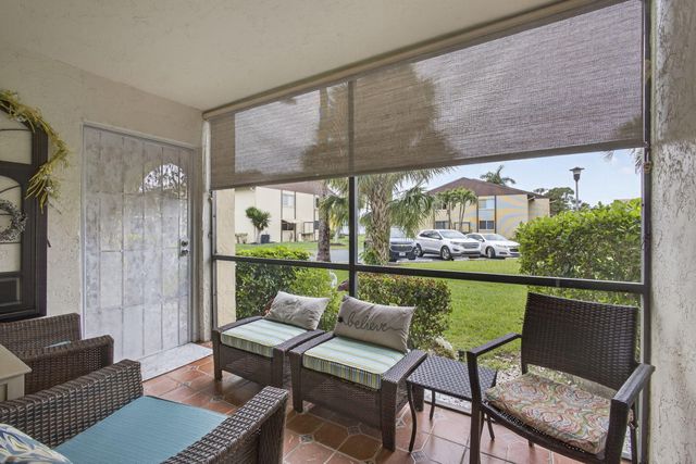 327 Pine Ridge Circle A-1, Greenacres, FL 33463