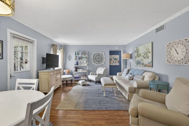 327 Pine Ridge Circle A-1, Greenacres, FL 33463