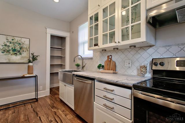 7228 Plainfield Road, Deer Park, OH 45236