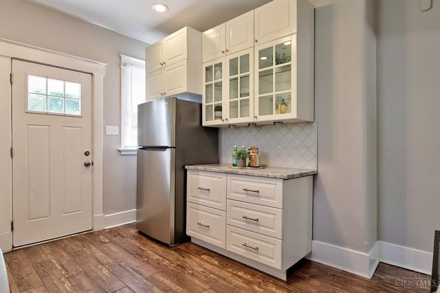 7228 Plainfield Road, Deer Park, OH 45236