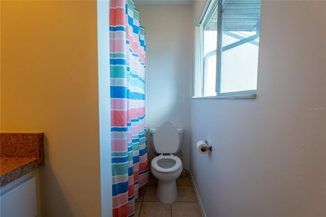 6860 WHITMAN COURT 32B, Sarasota, FL 34243