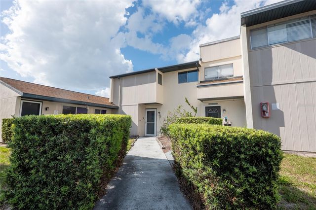 6860 WHITMAN COURT 32B, Sarasota, FL 34243