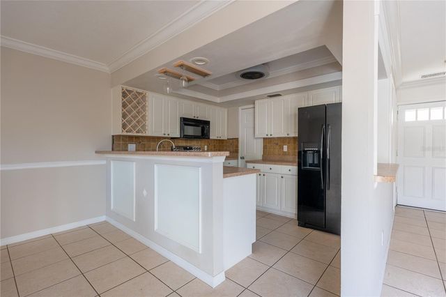 6860 WHITMAN COURT 32B, Sarasota, FL 34243