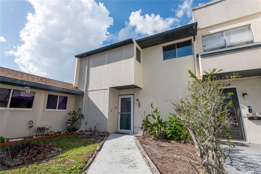 6860 WHITMAN COURT 32B, SARASOTA, FL 34243 — photo 2