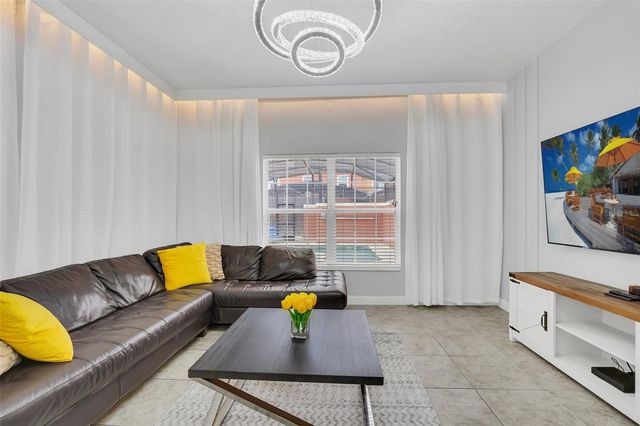 8958 CAT PALM ROAD, Kissimmee, FL 34747