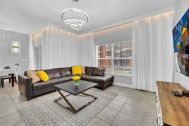 8958 CAT PALM ROAD, Kissimmee, FL 34747