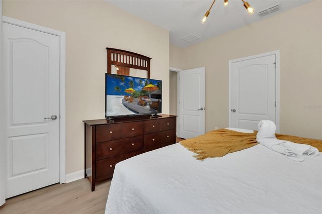 8958 CAT PALM ROAD, Kissimmee, FL 34747