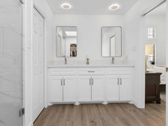414 Yorkshire Court, Deer Park, TX 77536