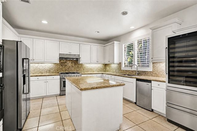 13692 Sandhill Crane, Corona, CA 92880