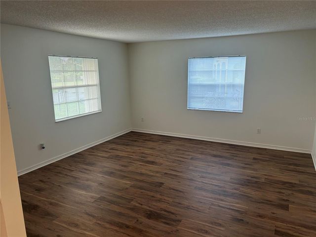 54 IVY LANE, Debary, FL 32713