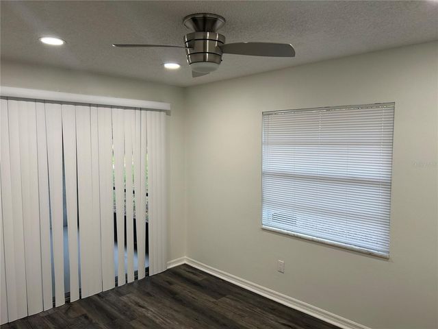 54 IVY LANE, Debary, FL 32713