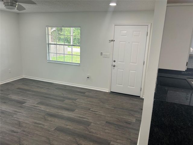 54 IVY LANE, Debary, FL 32713
