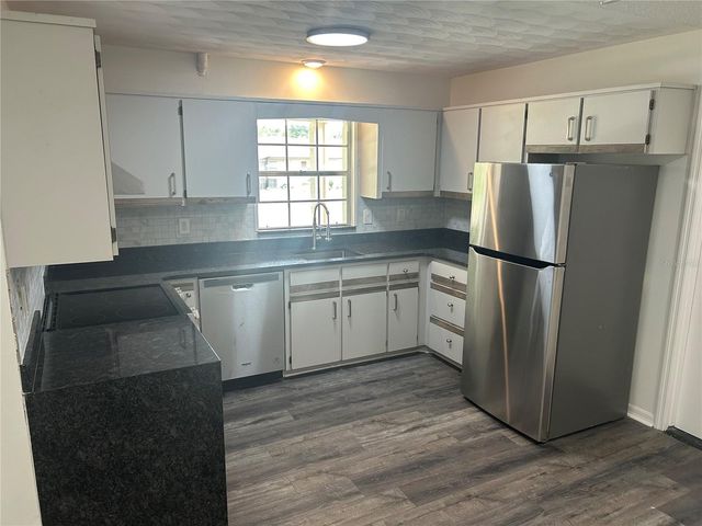 54 IVY LANE, Debary, FL 32713