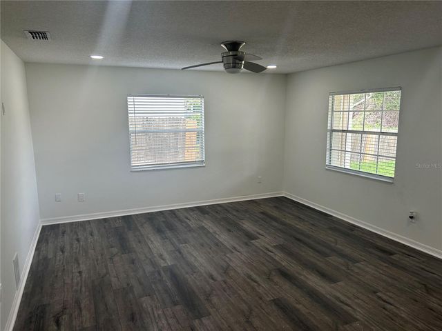 54 IVY LANE, Debary, FL 32713