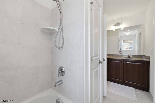 20 Ruggiero Way, Mount Olive Twp., NJ 07828