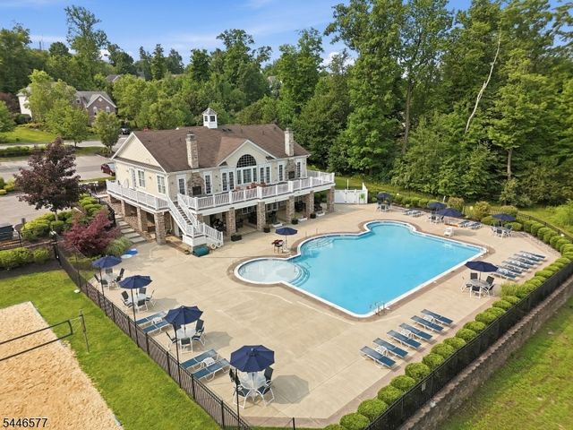 20 Ruggiero Way, Mount Olive Twp., NJ 07828