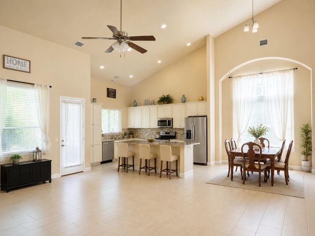 2413 Bowen ST, Leander, TX 78641