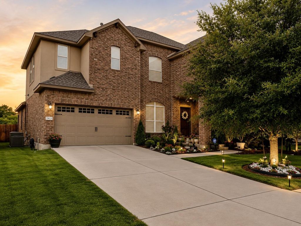 2413 Bowen ST, Leander, TX 78641
