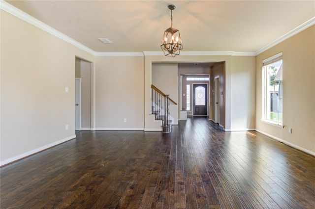 434 Bay Grove Lane, La Porte, TX 77571