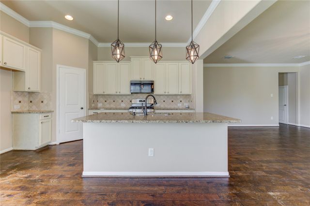 434 Bay Grove Lane, La Porte, TX 77571