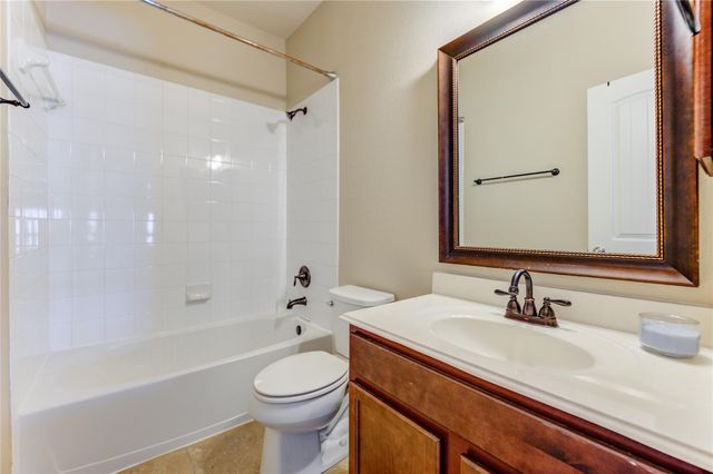 434 Bay Grove Lane, La Porte, TX 77571