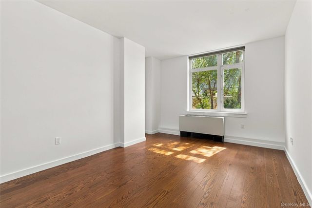 40-26 College Point Boulevard 8N, Flushing, NY 11354