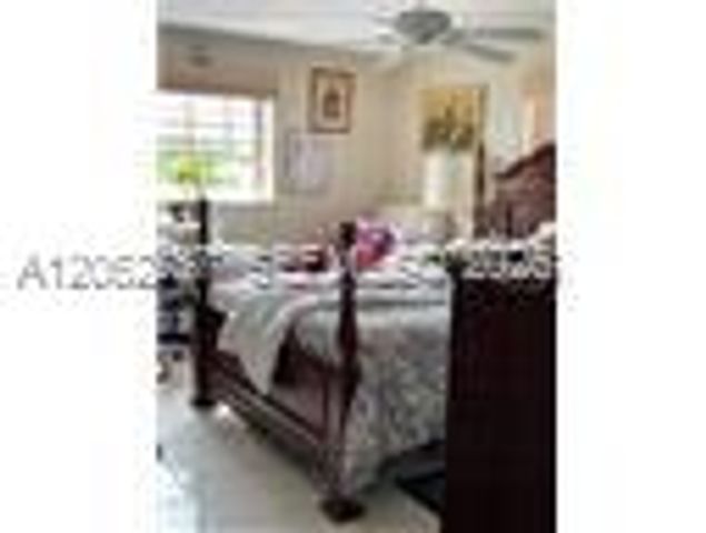 4141 NW 44th Avenue 226, Lauderdale Lakes, FL 33319
